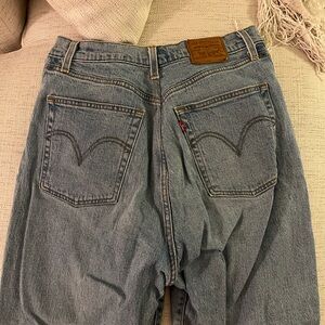 Levi’s ribcage straight ankle women’s jeans